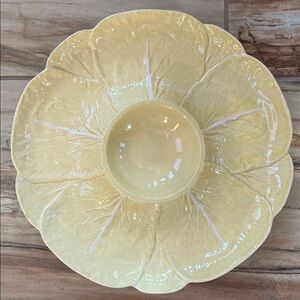 BORDALLO PINHEIRO cabbage yellow Floral Serving Platter